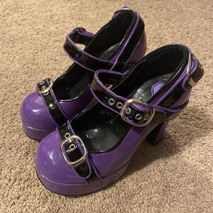 T.U.K Vintage purple and black mary jane heels